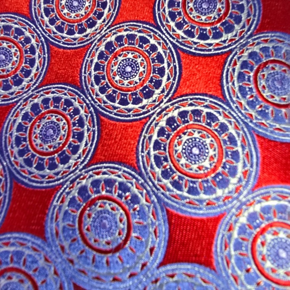 ERMENEGILDO  ZEGNA Textured Medallion Silk Tie (Red -Blue -White) Made In Italy - Picture 6 of 9